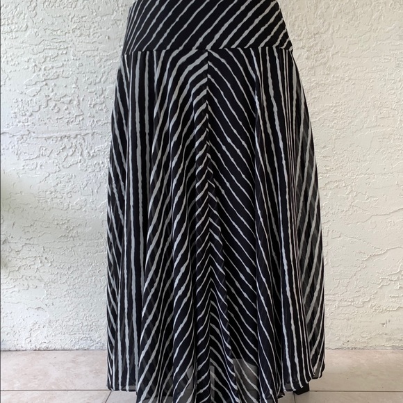 NWT LAUREN RALPH LAUREN SKIRT - Picture 3 of 4